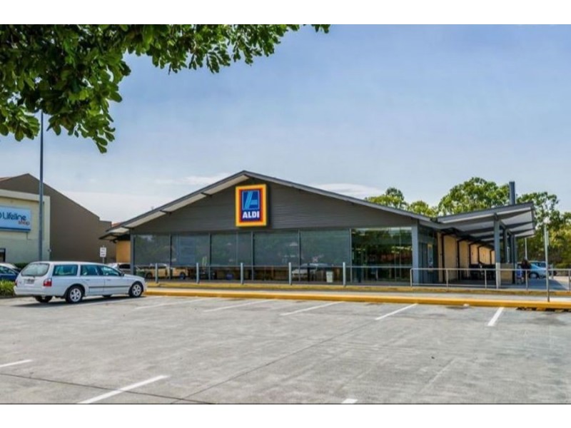 7 Brown Street, Labrador QLD 4215