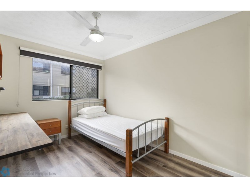 50/7-11 Brown Street, Labrador QLD 4215