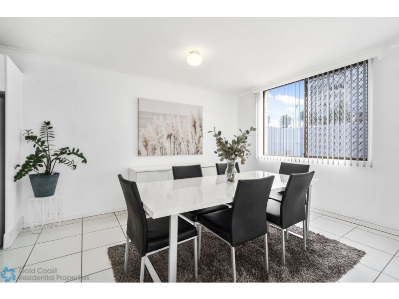7/2619 “ALEXANDRA PLACE” Gold Coast Hwy, Broadbeach QLD 4218