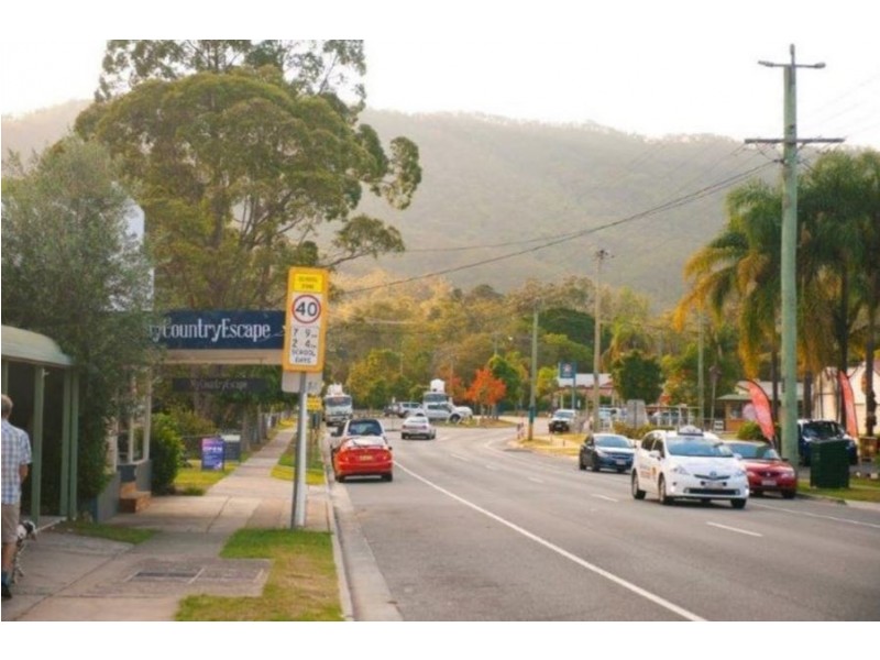 37 Regal Drive, Canungra QLD 4275