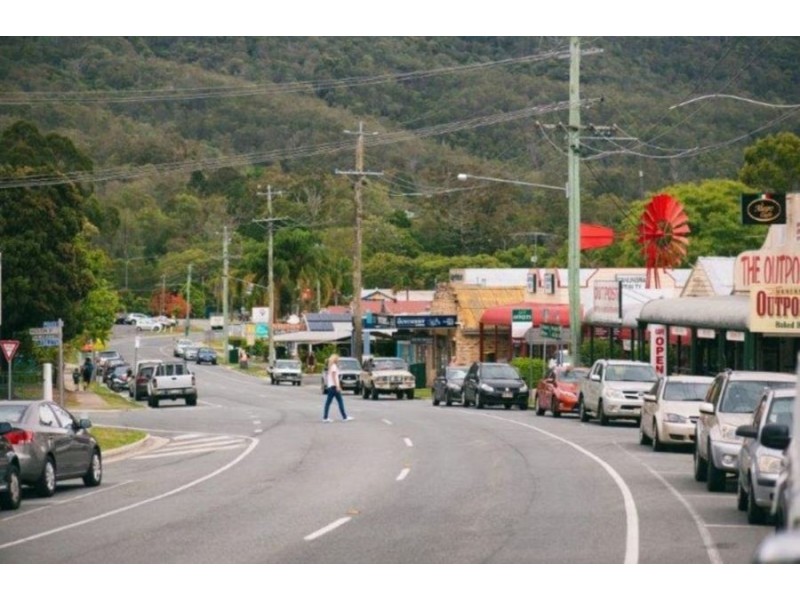 37 Regal Drive, Canungra QLD 4275