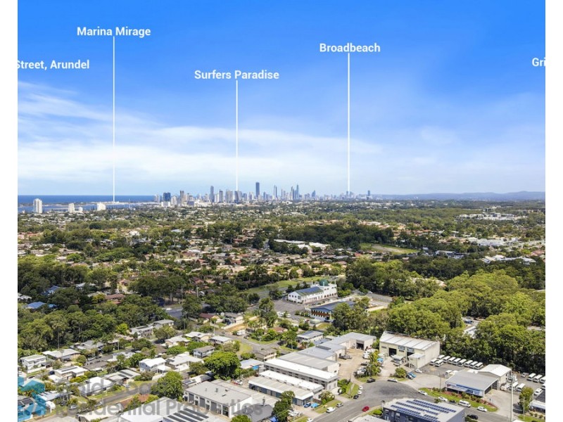 14 Hocking Street, Arundel QLD 4214