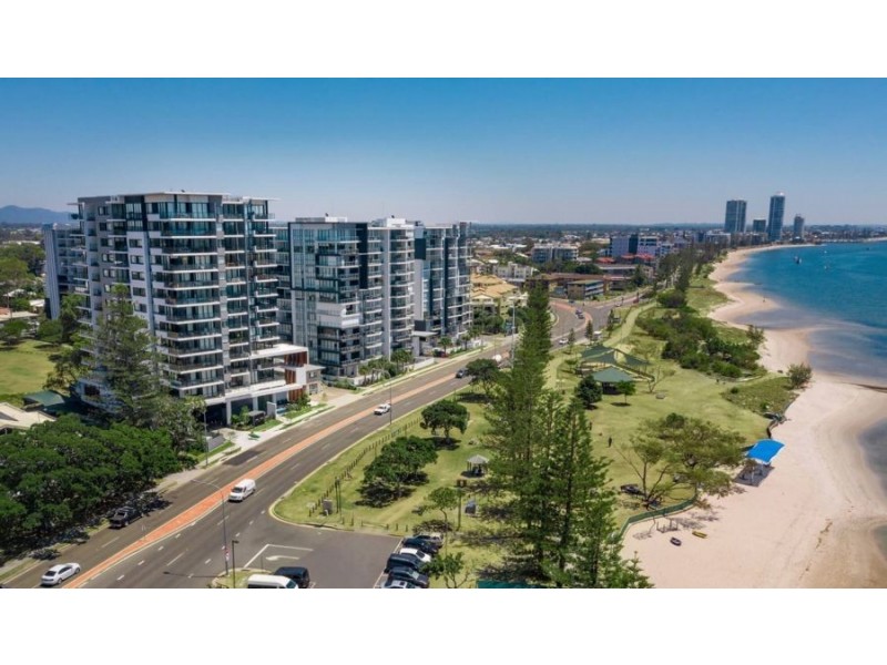 372 Marine Parade, Labrador QLD 4215