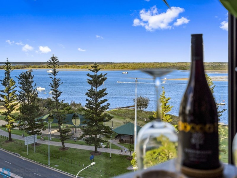 909/372 Marine Pde, Labrador QLD 4215