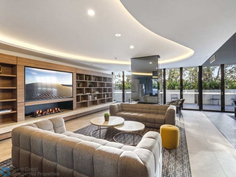 909/372 Marine Pde, Labrador QLD 4215