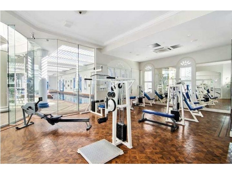 1302/24 Queensland Avenue, Broadbeach QLD 4218