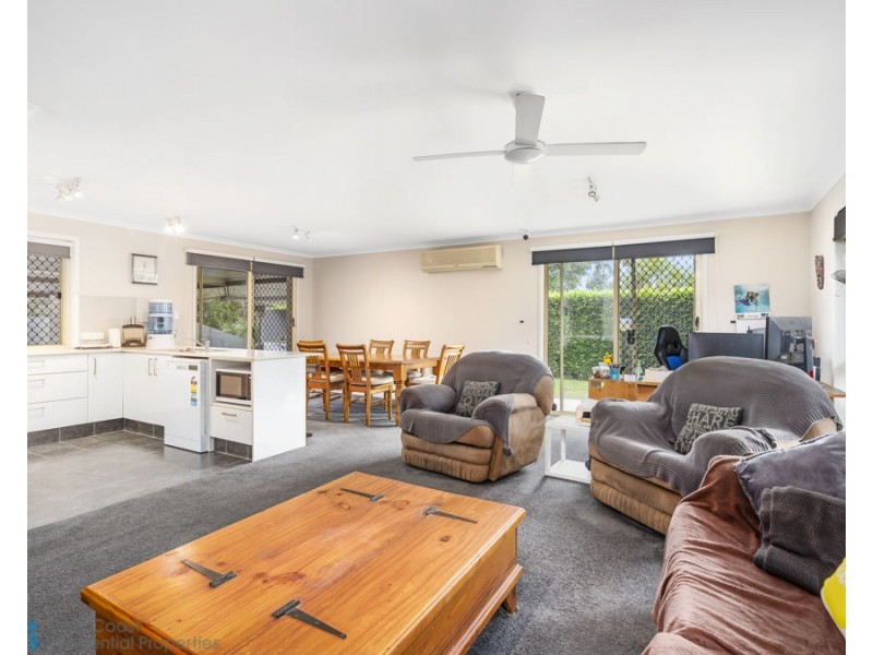 6 Script Court, Oxenford QLD 4210