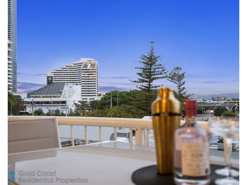 1212/24-26 Queensland Avenue, Broadbeach QLD 4218