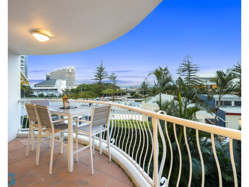 1212/24-26 Queensland Avenue, Broadbeach QLD 4218