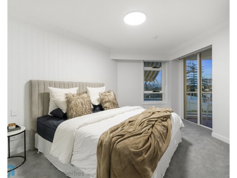 1212/24-26 Queensland Avenue, Broadbeach QLD 4218