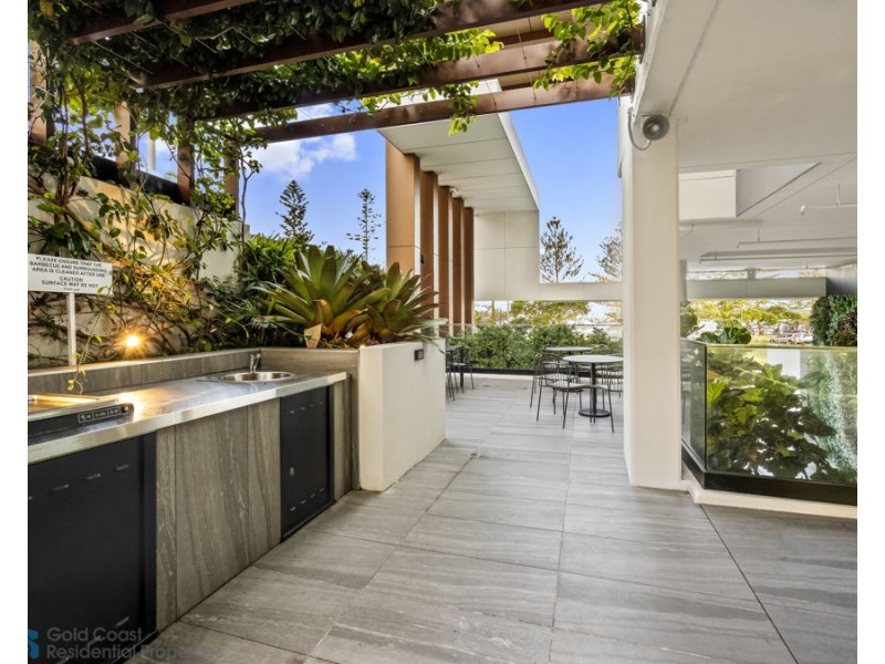 503/372 Marine Parade, Labrador QLD 4215