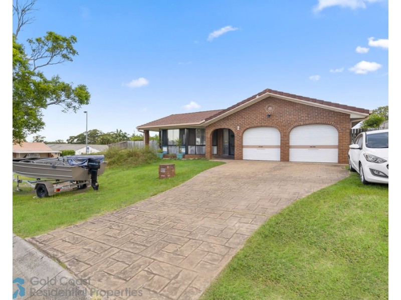 2 Carnoustie Court, Arundel QLD 4214