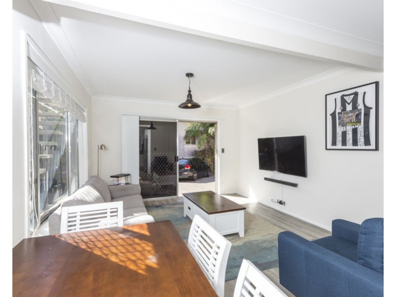 1/46 Railway Street, Southport QLD 4215