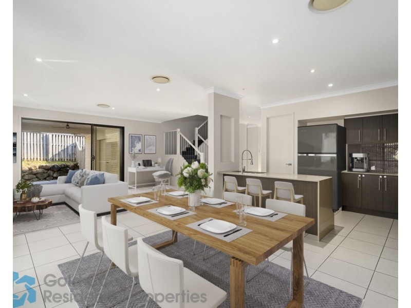 42 Roberts Drive, Maudsland QLD 4210