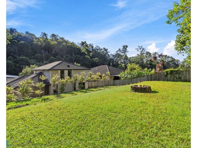 42 Roberts Drive, Maudsland QLD 4210