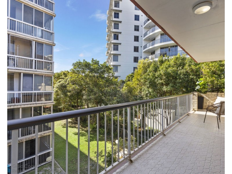 12/63 Bauer Street, Southport QLD 4215