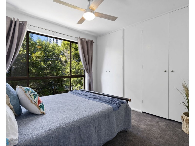 12/63 Bauer Street, Southport QLD 4215