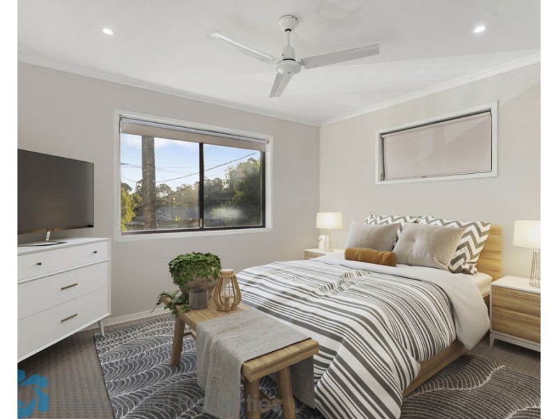 23 Darling Cres, Molendinar QLD 4214