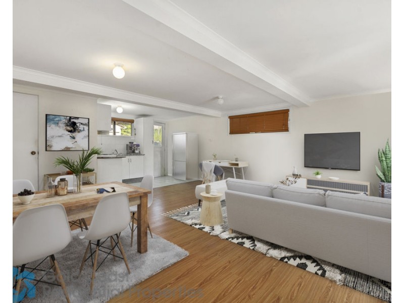 23 Darling Cres, Molendinar QLD 4214