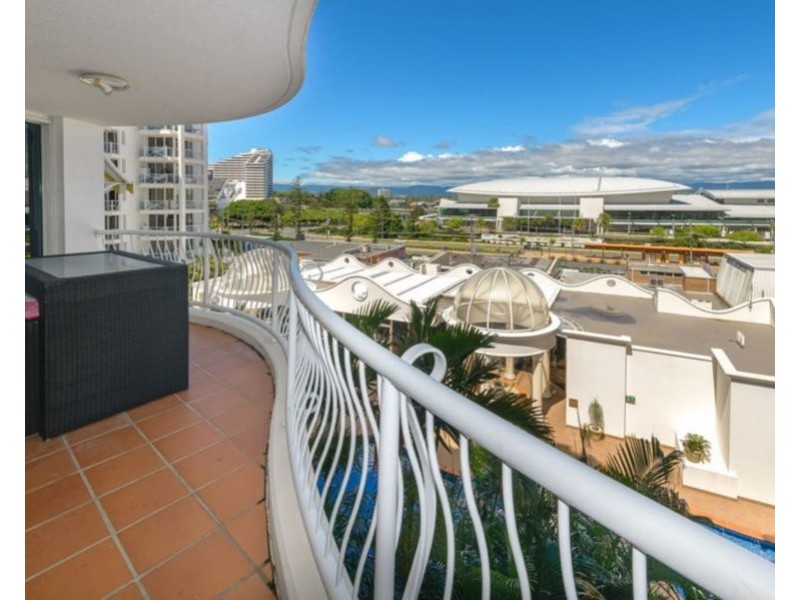 2516/24-26 Queensland Avenue, Broadbeach QLD 4218