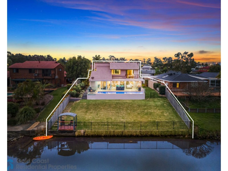 21 Naranja Crescent, Benowa QLD 4217