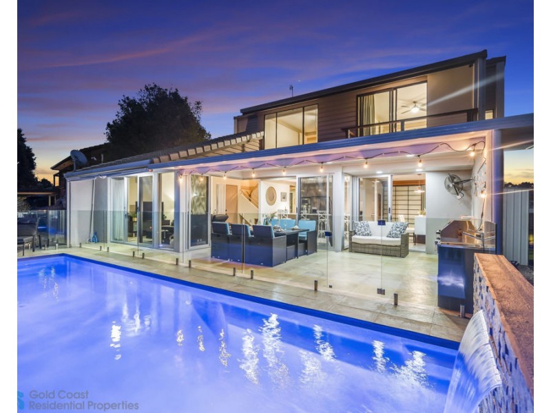 21 Naranja Crescent, Benowa QLD 4217