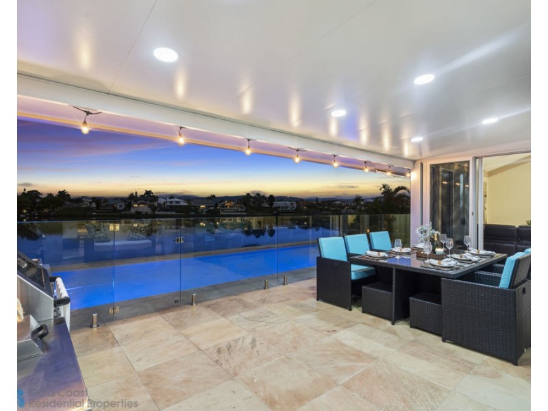 21 Naranja Crescent, Benowa QLD 4217