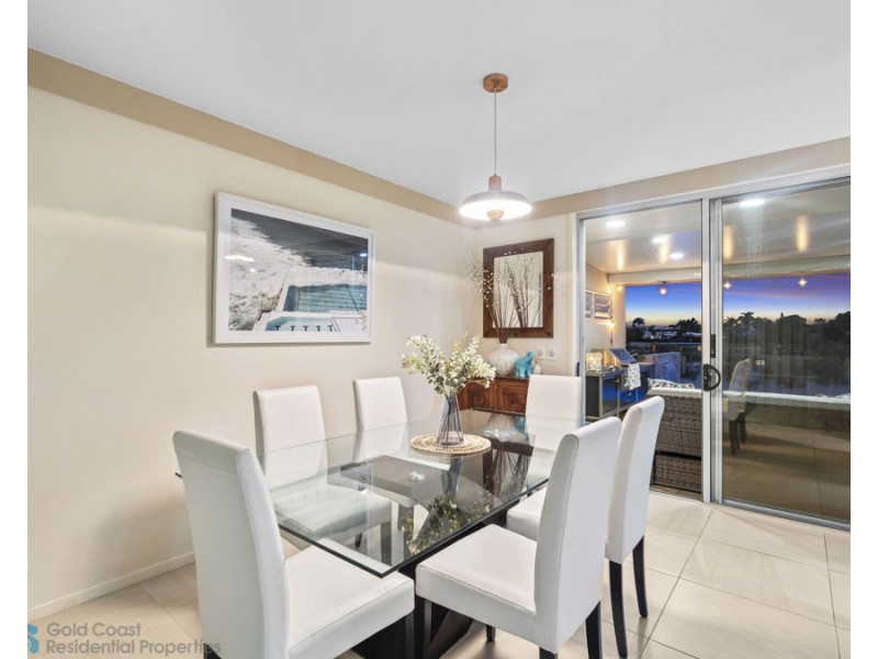 21 Naranja Crescent, Benowa QLD 4217