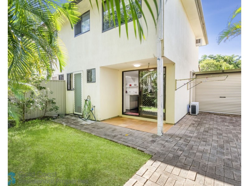 Labrador QLD 4215