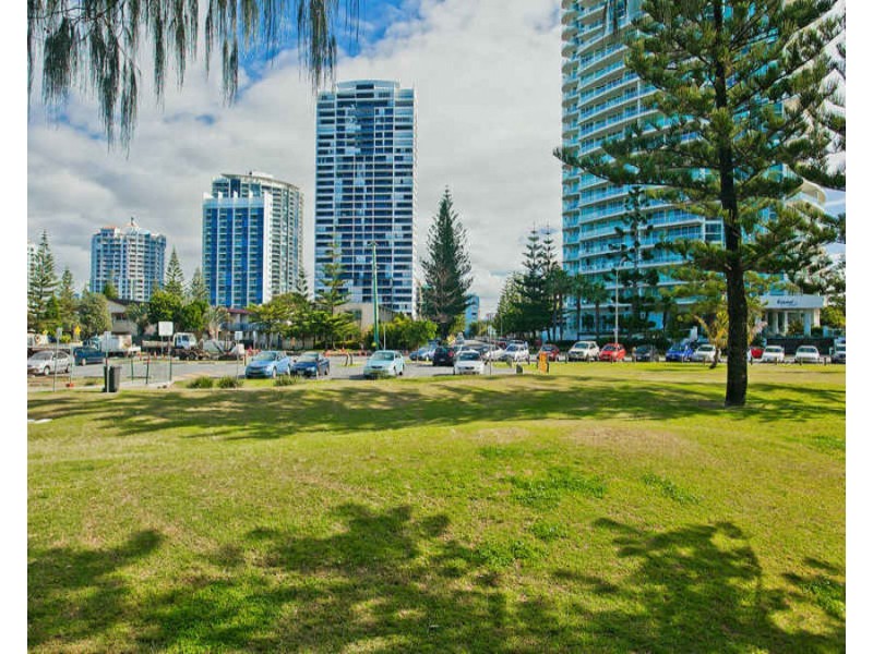 183 Old Burleigh Road, Broadbeach QLD 4218