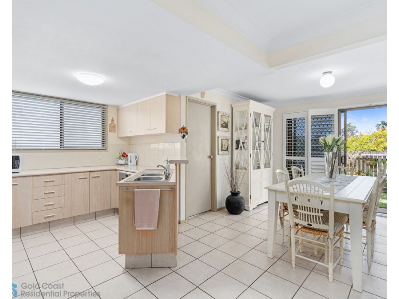 29/71 Olsen Avenue, Labrador QLD 4215