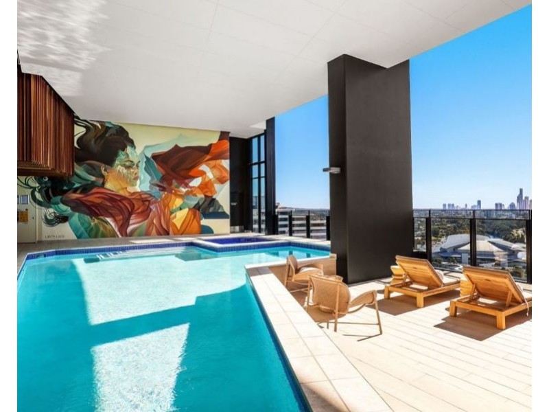 5 The Darling Avenue, Broadbeach QLD 4218