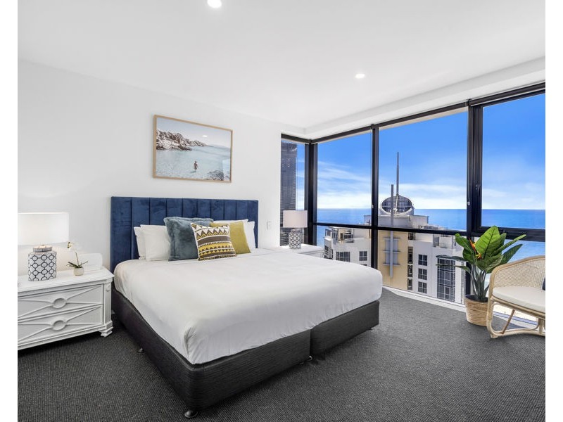 9 Ferny Avenue, Surfers Paradise QLD 4217