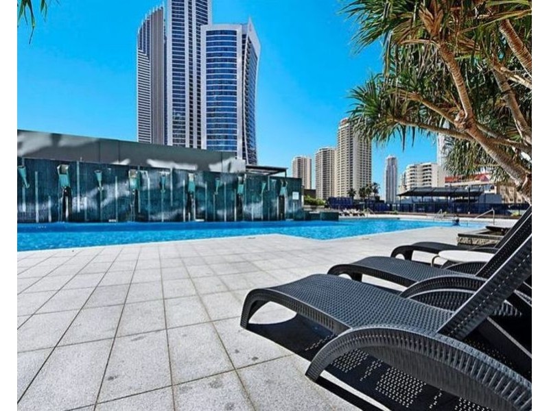 9 Ferny Avenue, Surfers Paradise QLD 4217