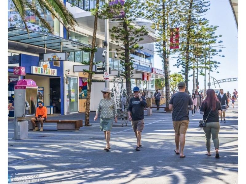 9 Ferny Avenue, Surfers Paradise QLD 4217