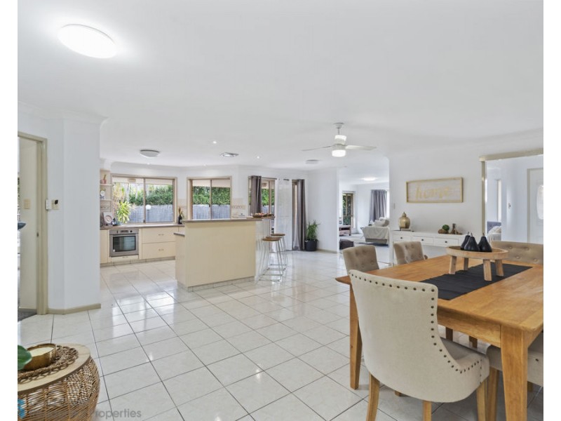 6 Portland Place, Helensvale QLD 4212