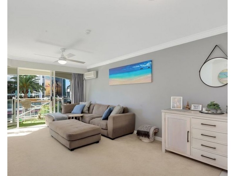 2212/24-26 Queensland Avenue, Broadbeach QLD 4218
