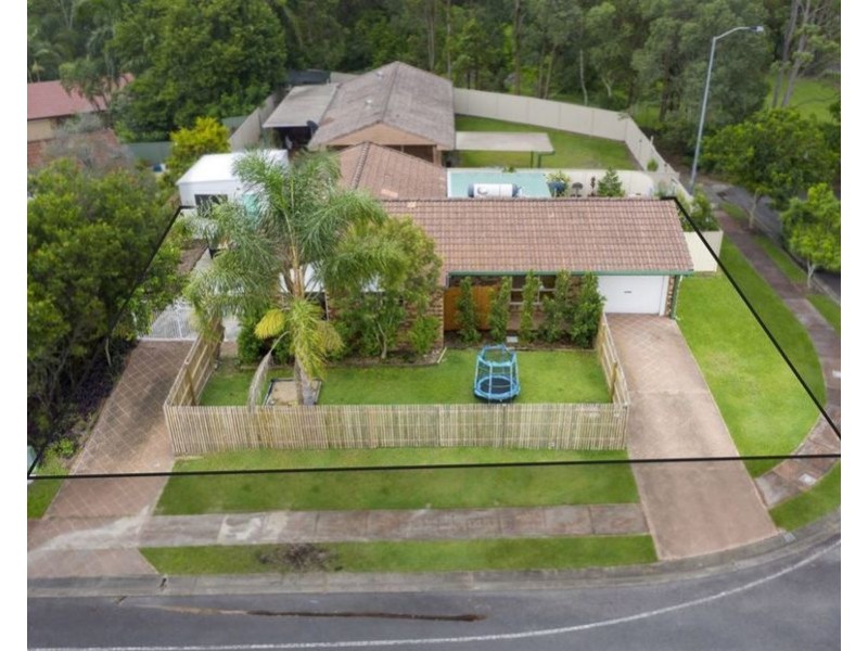 74 Studio Drive, Oxenford QLD 4210