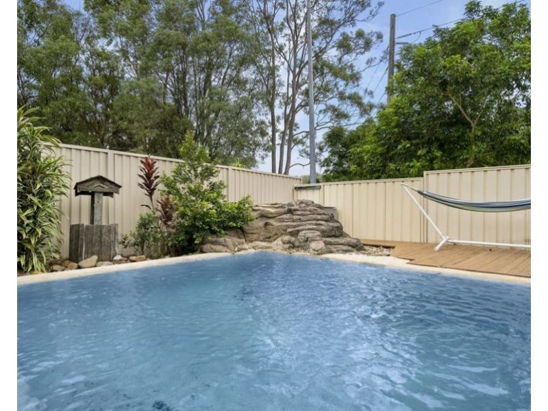 74 Studio Drive, Oxenford QLD 4210