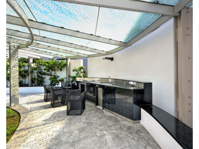 3804/4-14 The Esplanade, Surfers Paradise QLD 4217