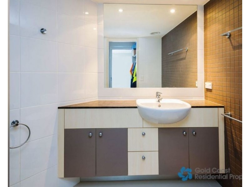 133/21-31 Cypress Avenue, Surfers Paradise QLD 4217