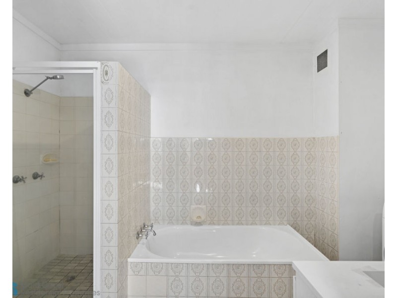 6/21 First Avenue, Surfers Paradise QLD 4217