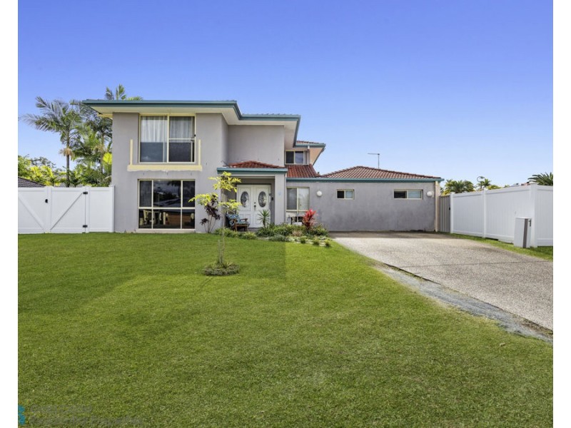 1 Kettlewell Chase, Arundel QLD 4214