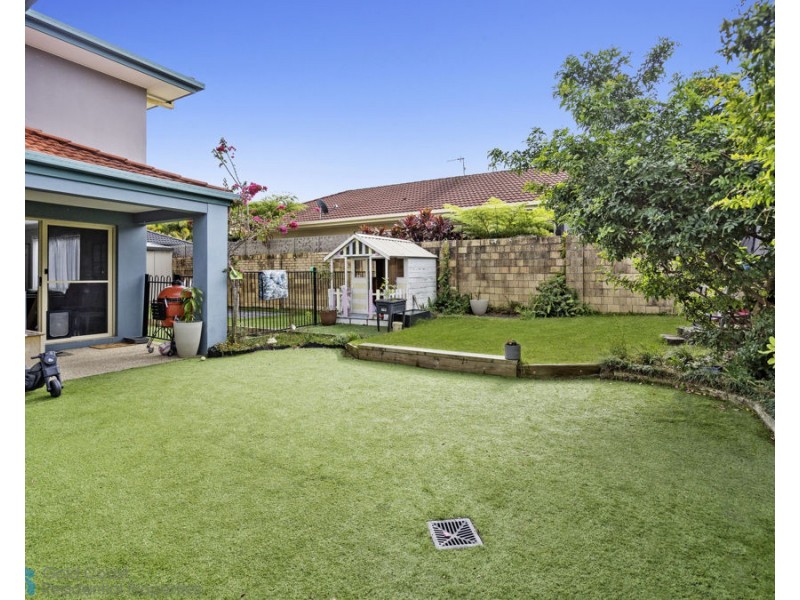 1 Kettlewell Chase, Arundel QLD 4214