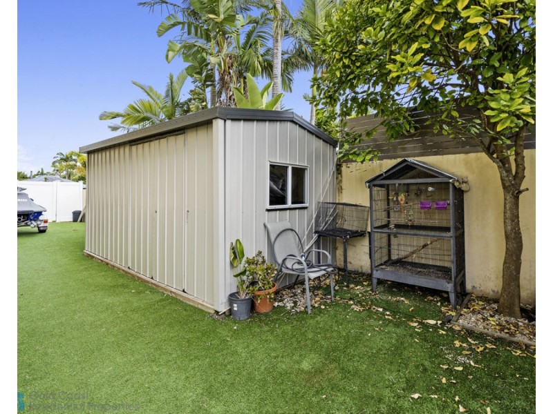 1 Kettlewell Chase, Arundel QLD 4214
