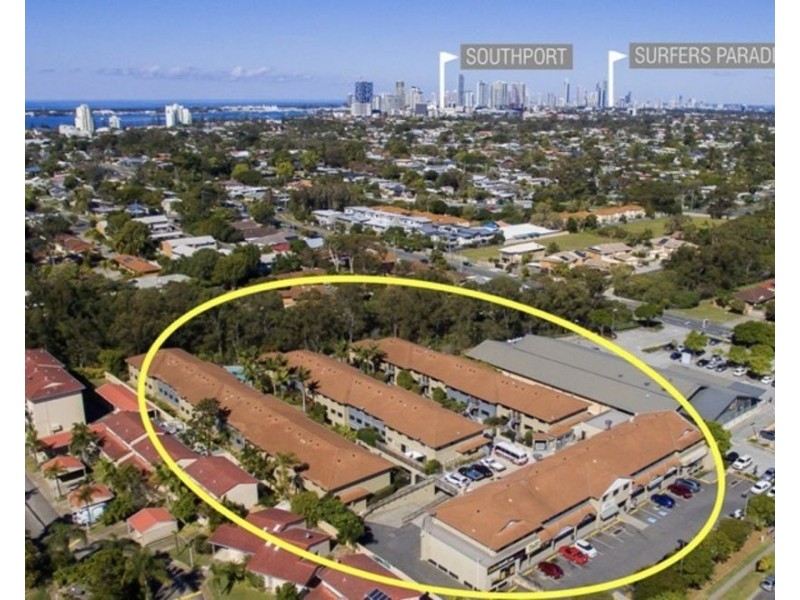 63/7-11 Brown Street, Labrador QLD 4215
