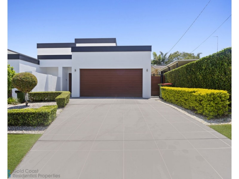 131 Falconer Street, Southport QLD 4215