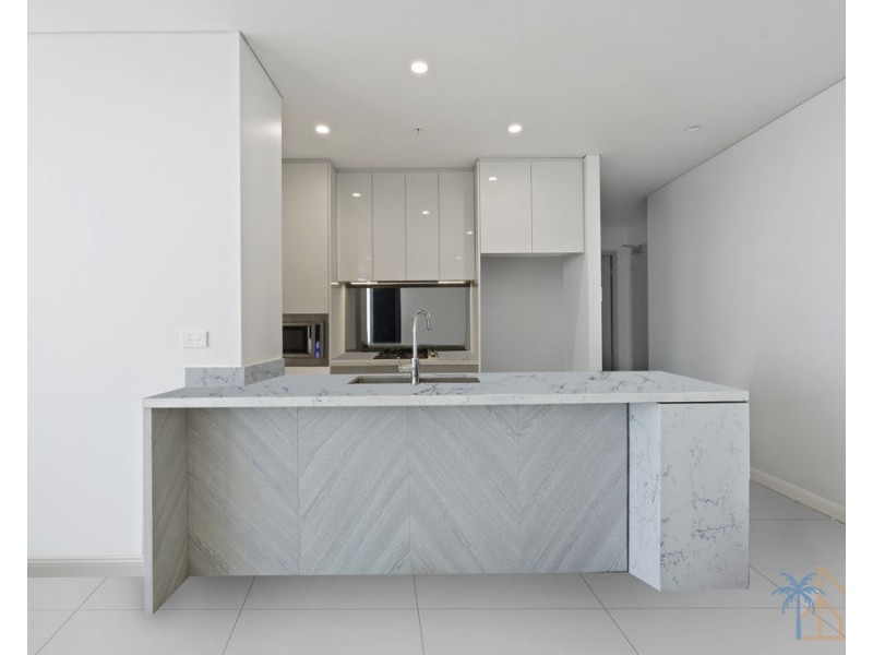 6802/88 The Esplanade, Surfers Paradise QLD 4217