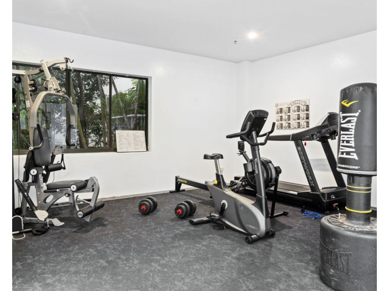 1402/2865 Gold Coast Highway, Surfers Paradise QLD 4217