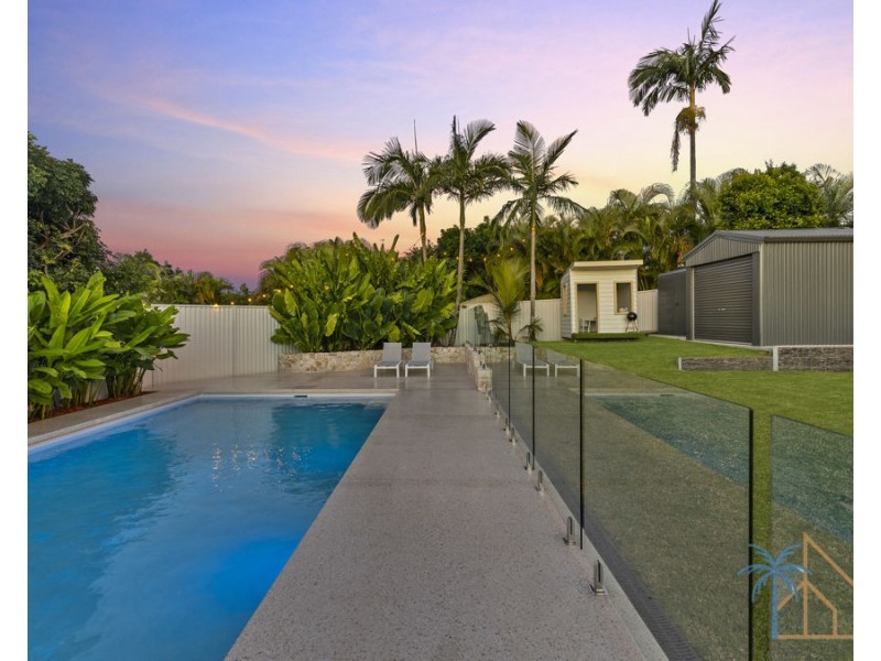 6 Berwick Court, Arundel QLD 4214